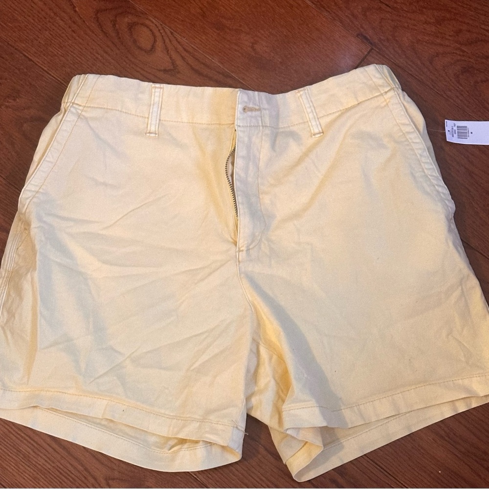 NWT Old Navy Women Chino Shorts